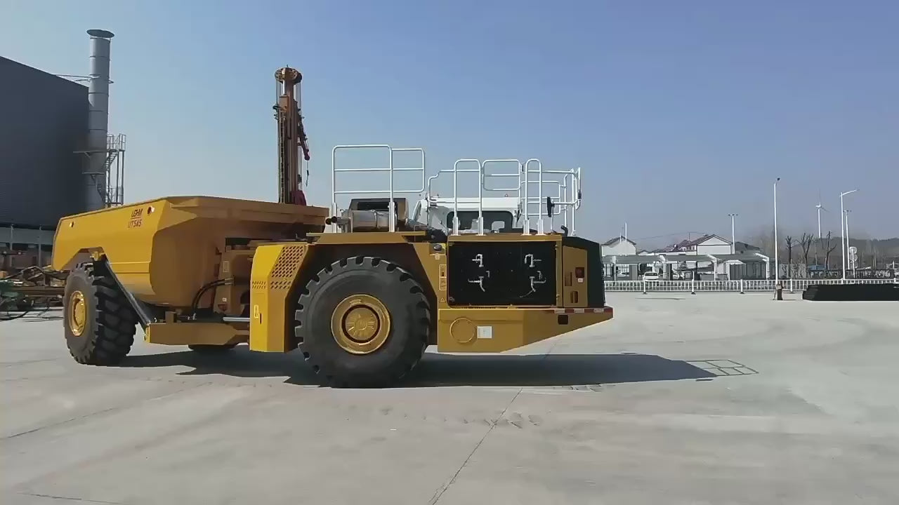 UT545 地下铰接式矿用自卸车